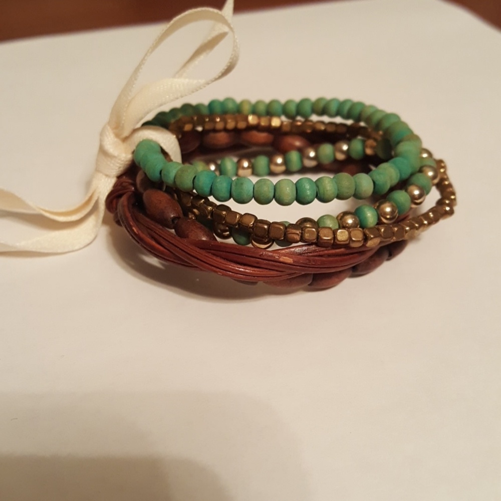 5 Bracelet stack - Picture 2 of 2